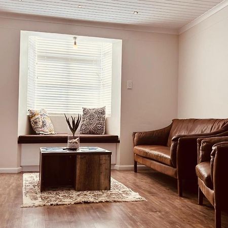 Nautilus 2 Bedroom Self-Catering Apartment Swakopmund Esterno foto