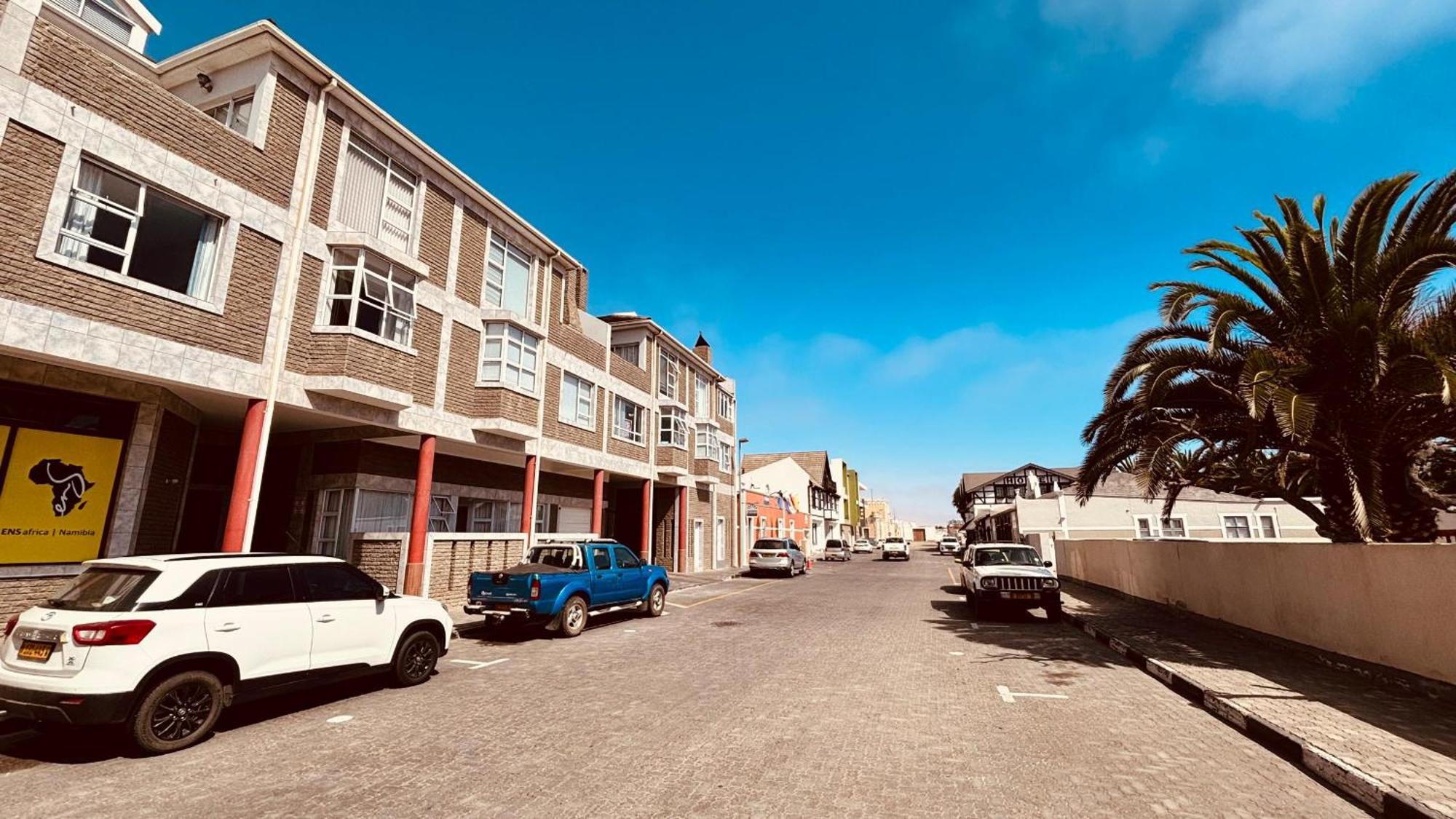 Nautilus 2 Bedroom Self-Catering Apartment Swakopmund Esterno foto